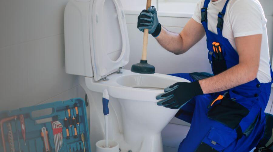sewer line plumber in Shoshoni, WY